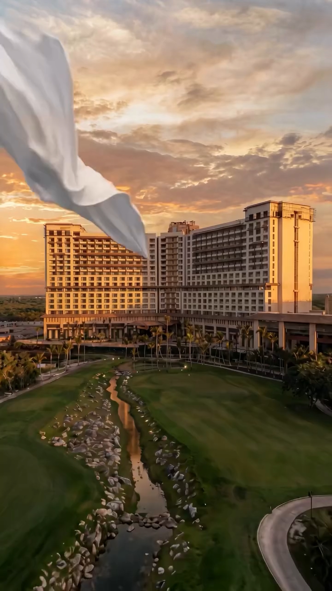 SOCIAL MEDIA — OPENING HOTEL PROMO